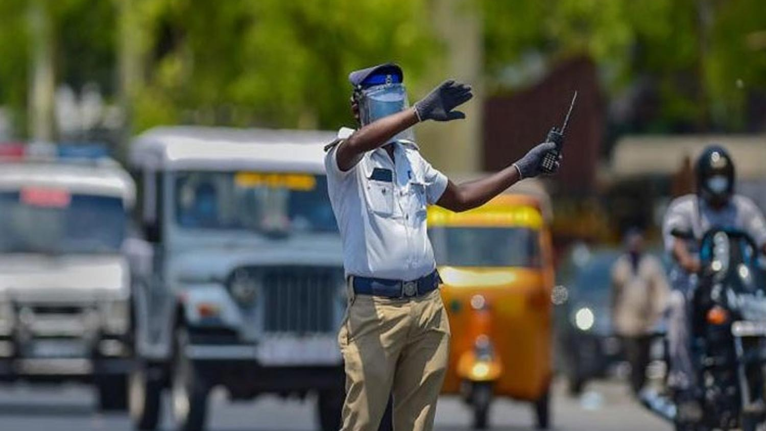 பிரதமர் நரேந்திர மோடி நாளை வருகையையொட்டி பல்வேறு இடங்களில் நாளை போக்குவரத்து மாற்றம்!