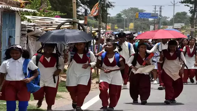 Anganwadi centers and schools ordered to be closed from April 12 to April 16!