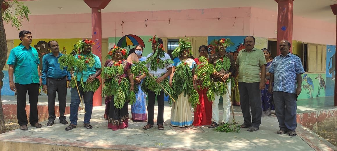 Tirumangalam teachers training in counting and writing!