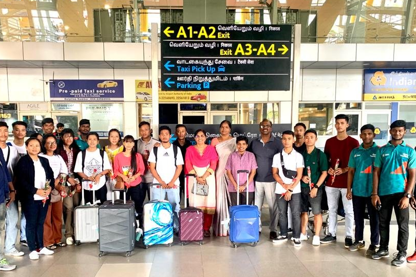 10 fencers, 5 fencers and 2 coaches from Manipur arrived in Chennai